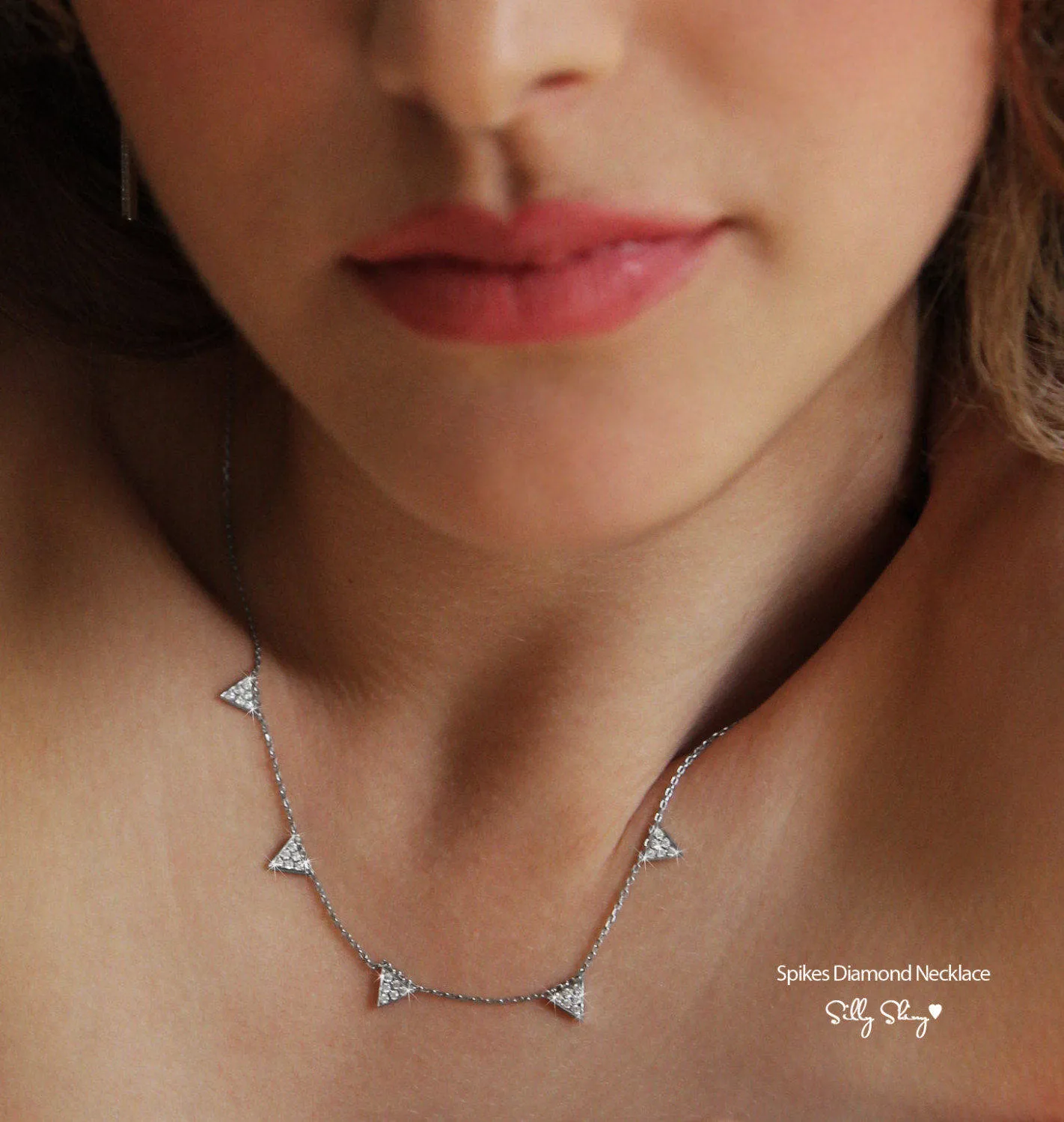 5 Small Pave Diamonds Triangles Necklace ♥