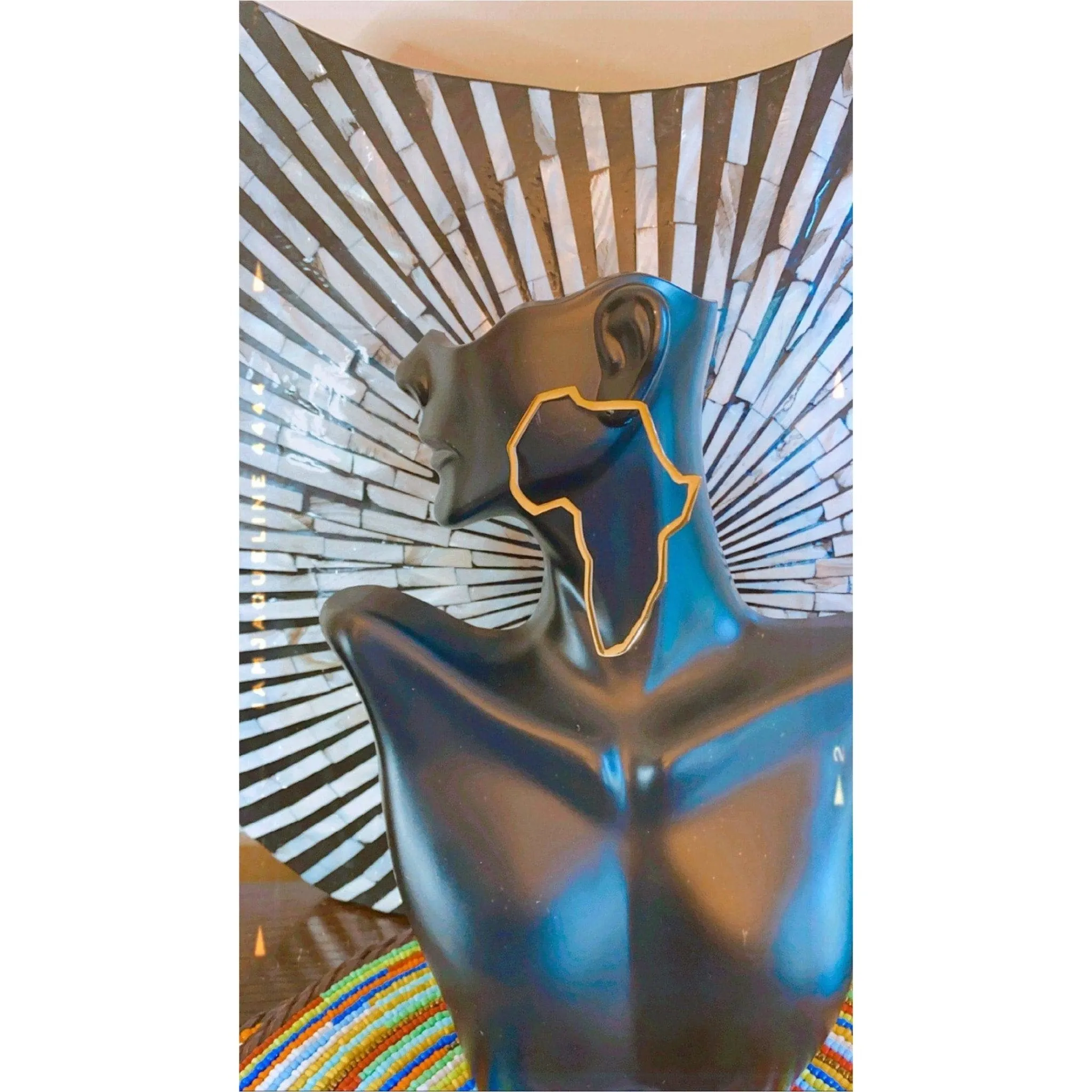 Africa Map outline Stud Earring