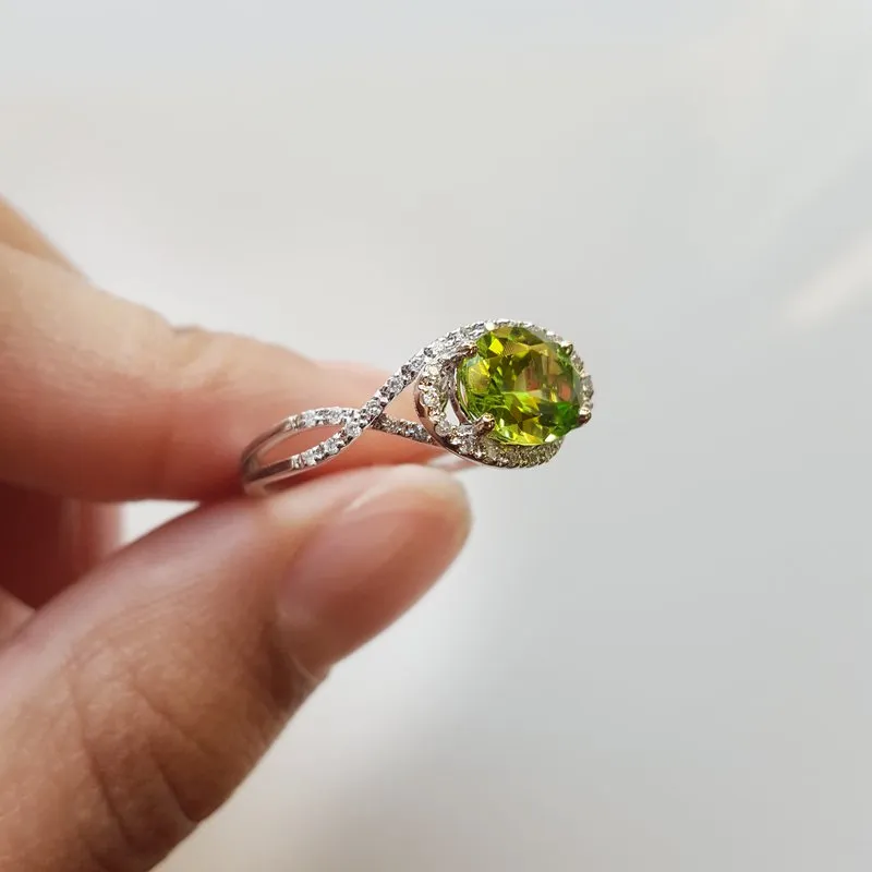Arizona Peridot Gold Jewelry East West Halo Ring