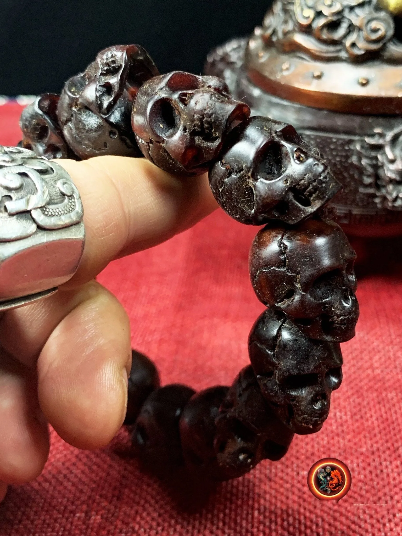 bracelet crânes- artisanal- corne de buffle
