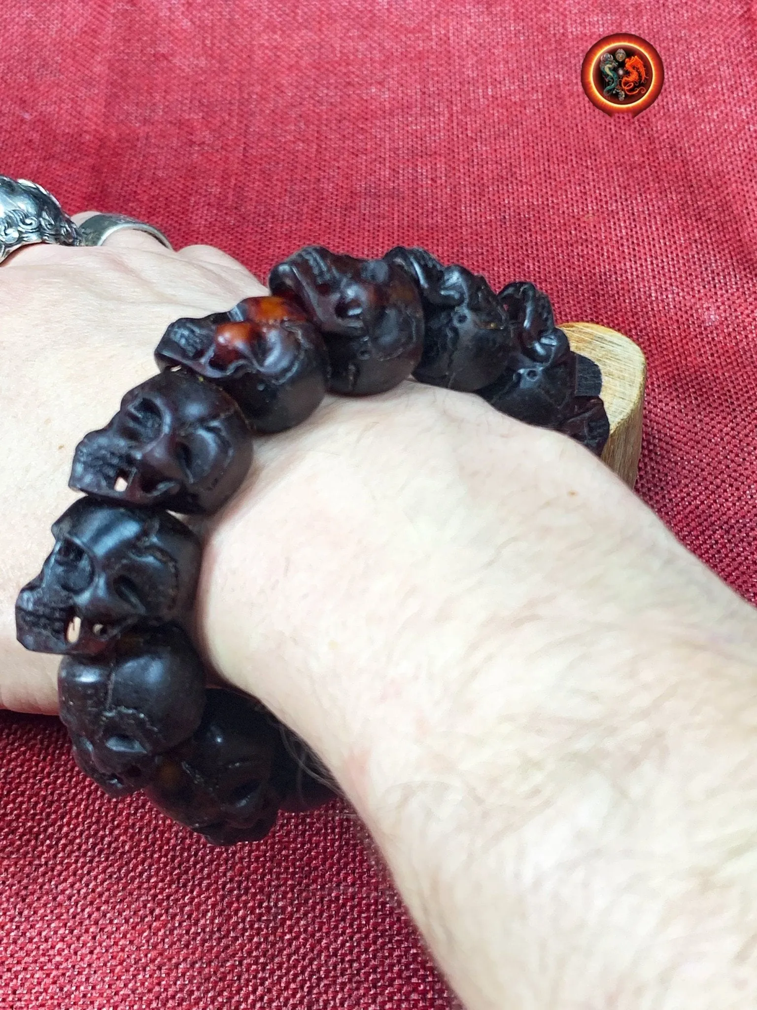 bracelet crânes- artisanal- corne de buffle