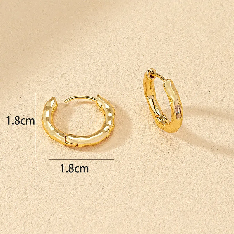 Chic Vienna Verve Metal Earrings with Geometric Influence