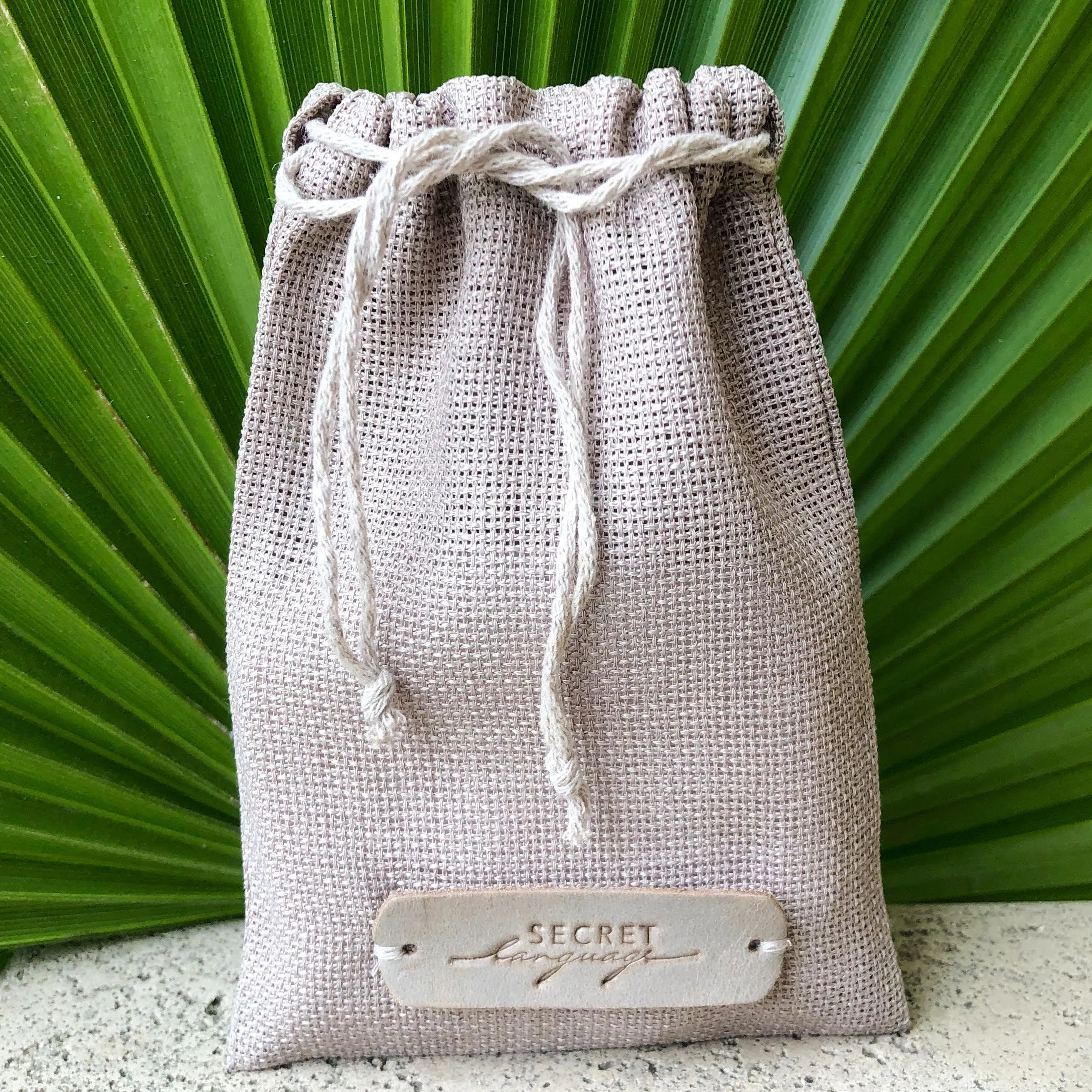 EGGUE Beaded Necklace