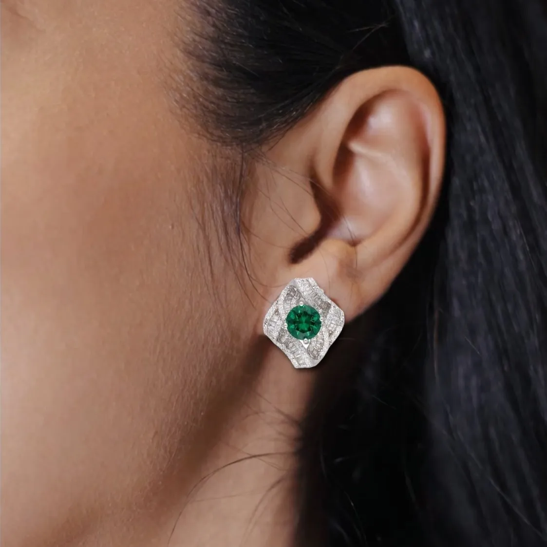 Enchanting Emerald Twists