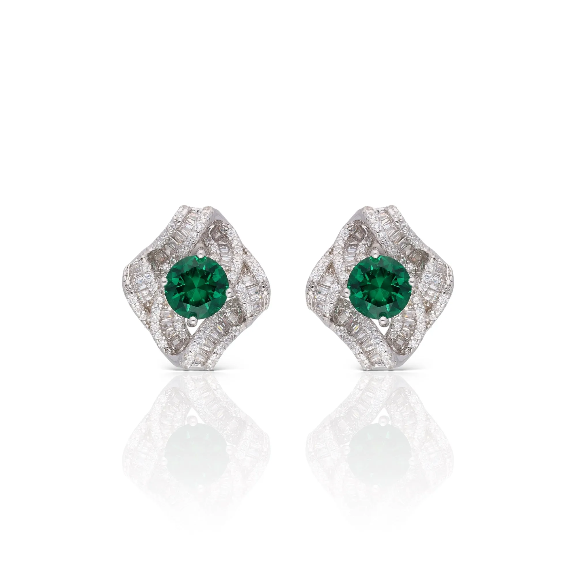 Enchanting Emerald Twists