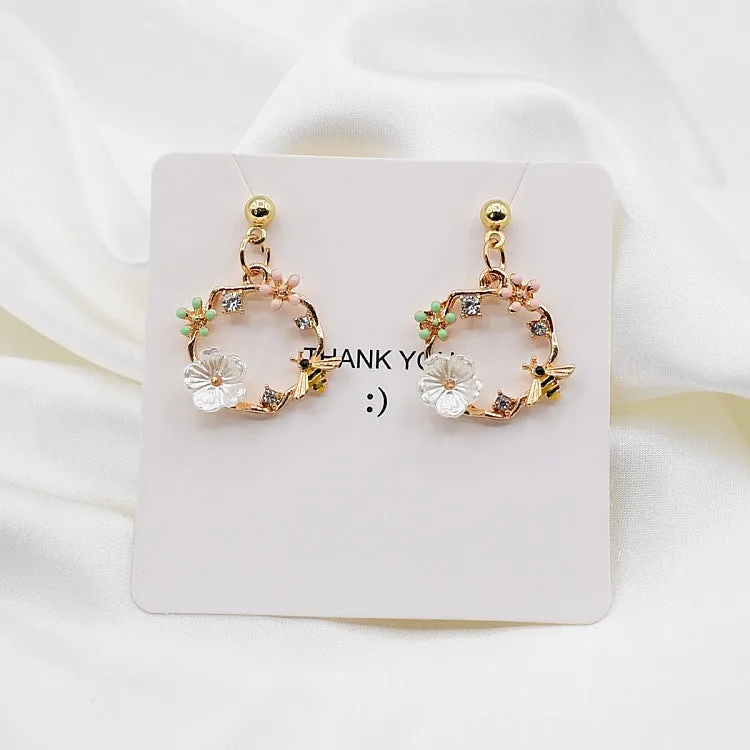 Fashion Simple Dot Diamond Wreath Earrings