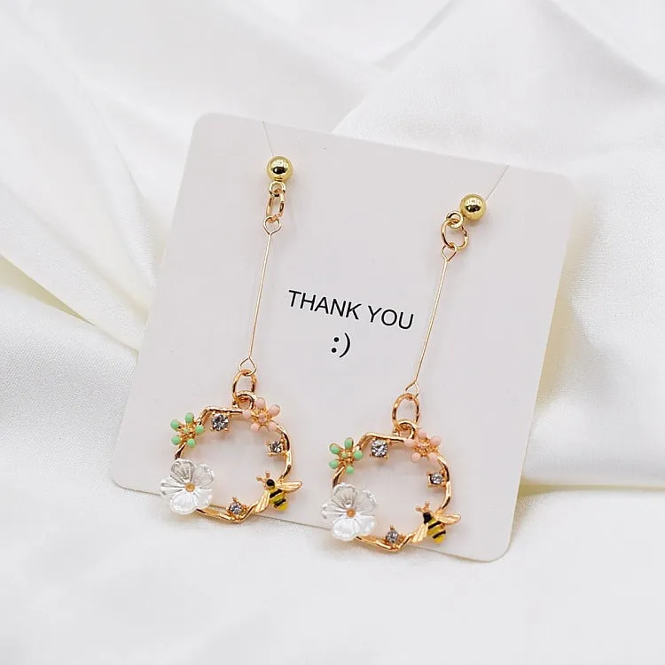 Fashion Simple Dot Diamond Wreath Earrings
