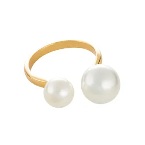 Gold Modern Pearl Ring
