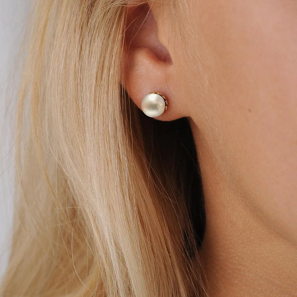 Jali Pearl Studs