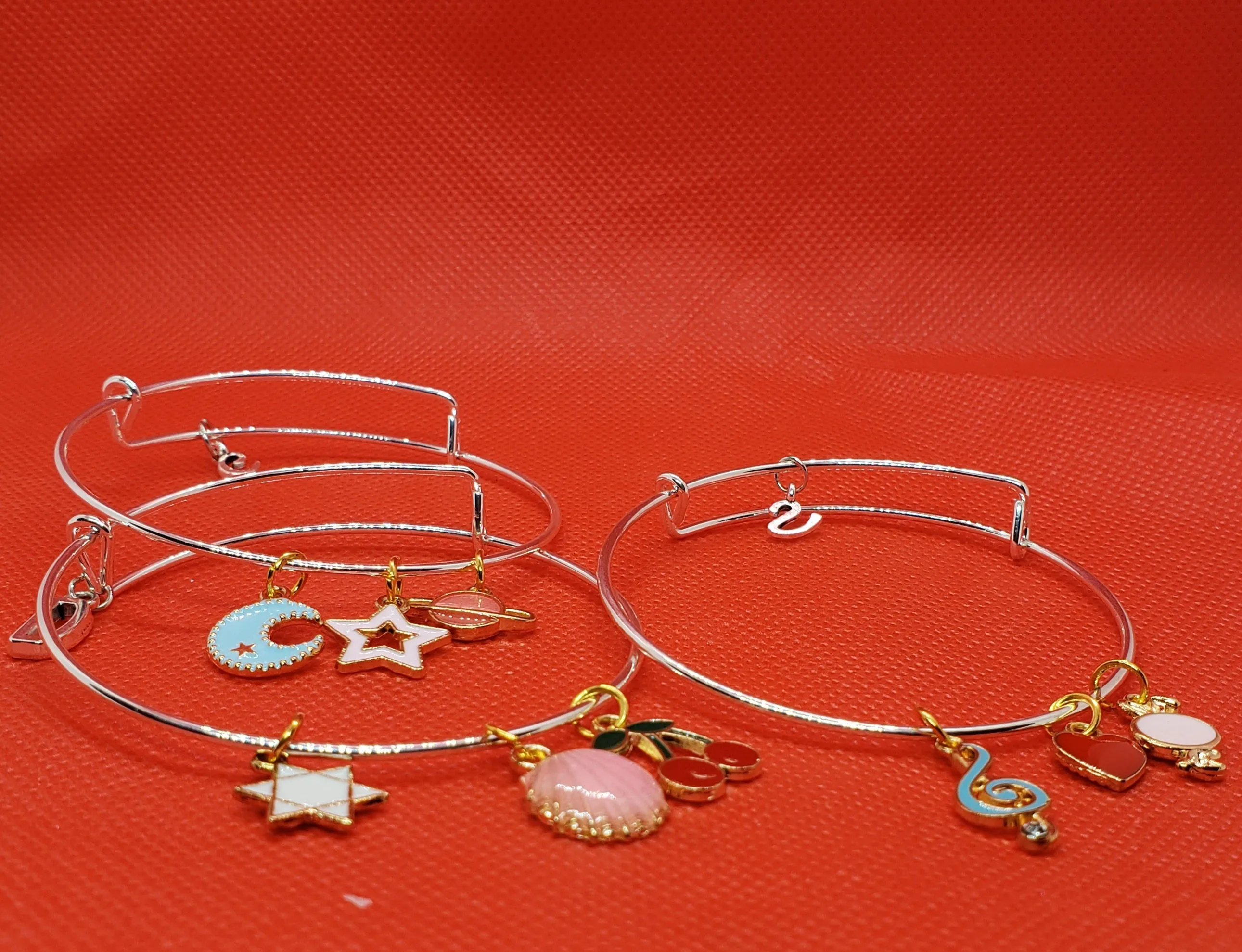 La Belle Fantastique Stainless Steel/ Rose Gold Expandable Bangle Bracelets | Adjustable Bracelet | Charm Pendants | Lettering Charms