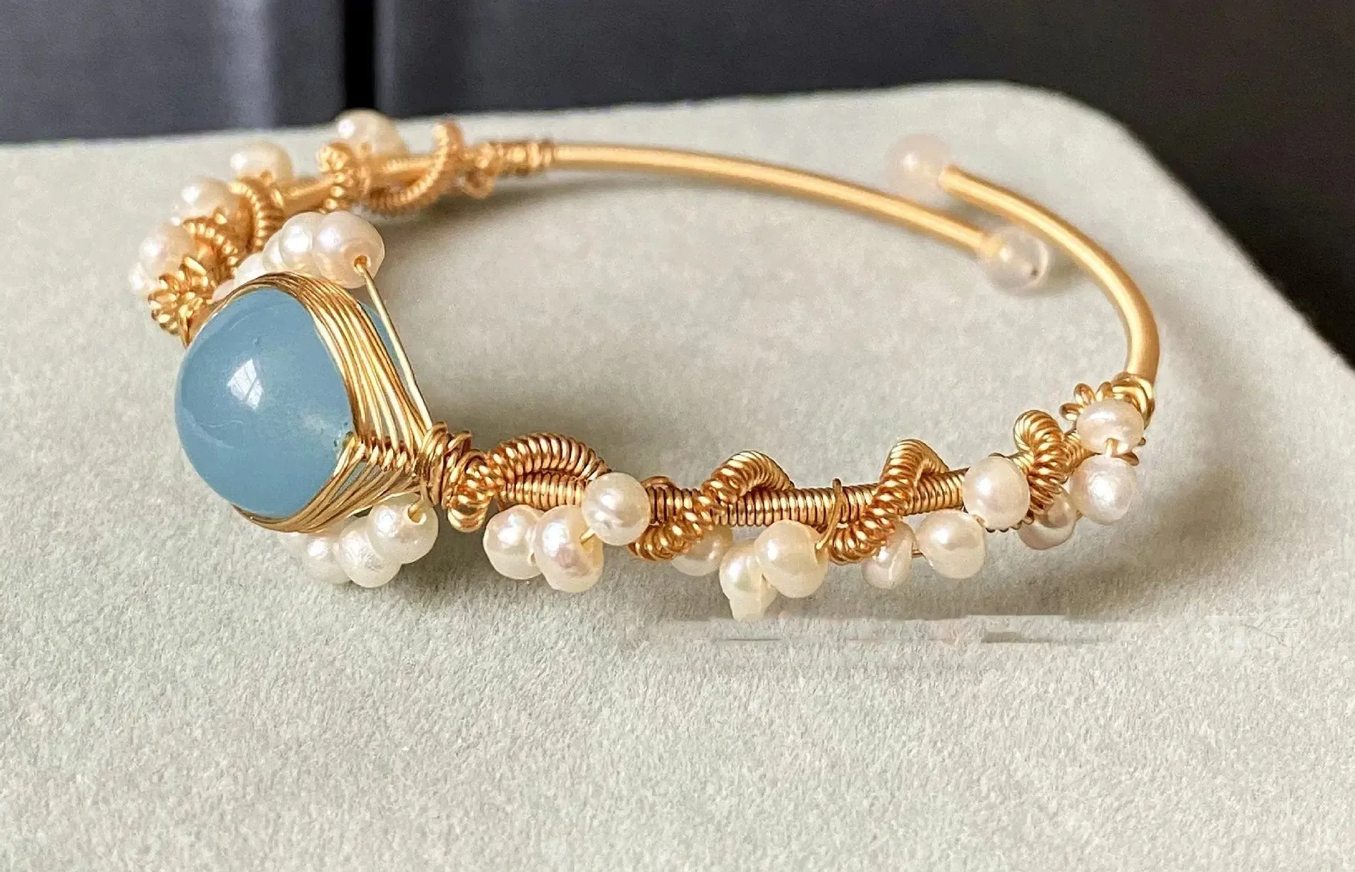 LOVCIA 14K Gold Wrapped Handmade Bracelet Hailan Baohai Sapphire Natural White Pearl Bracelet
