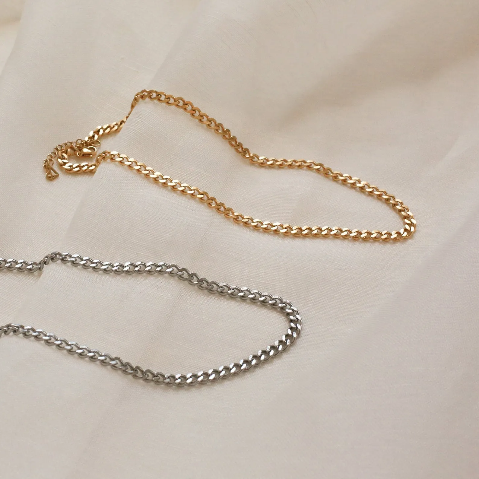 Make a Bold Statement with the Blake Thick Curb Necklace