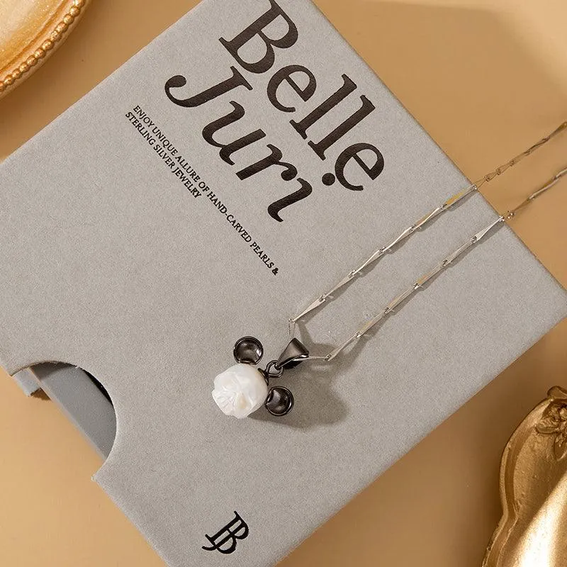 Mickey Mouse Pearls Cranium Necklace