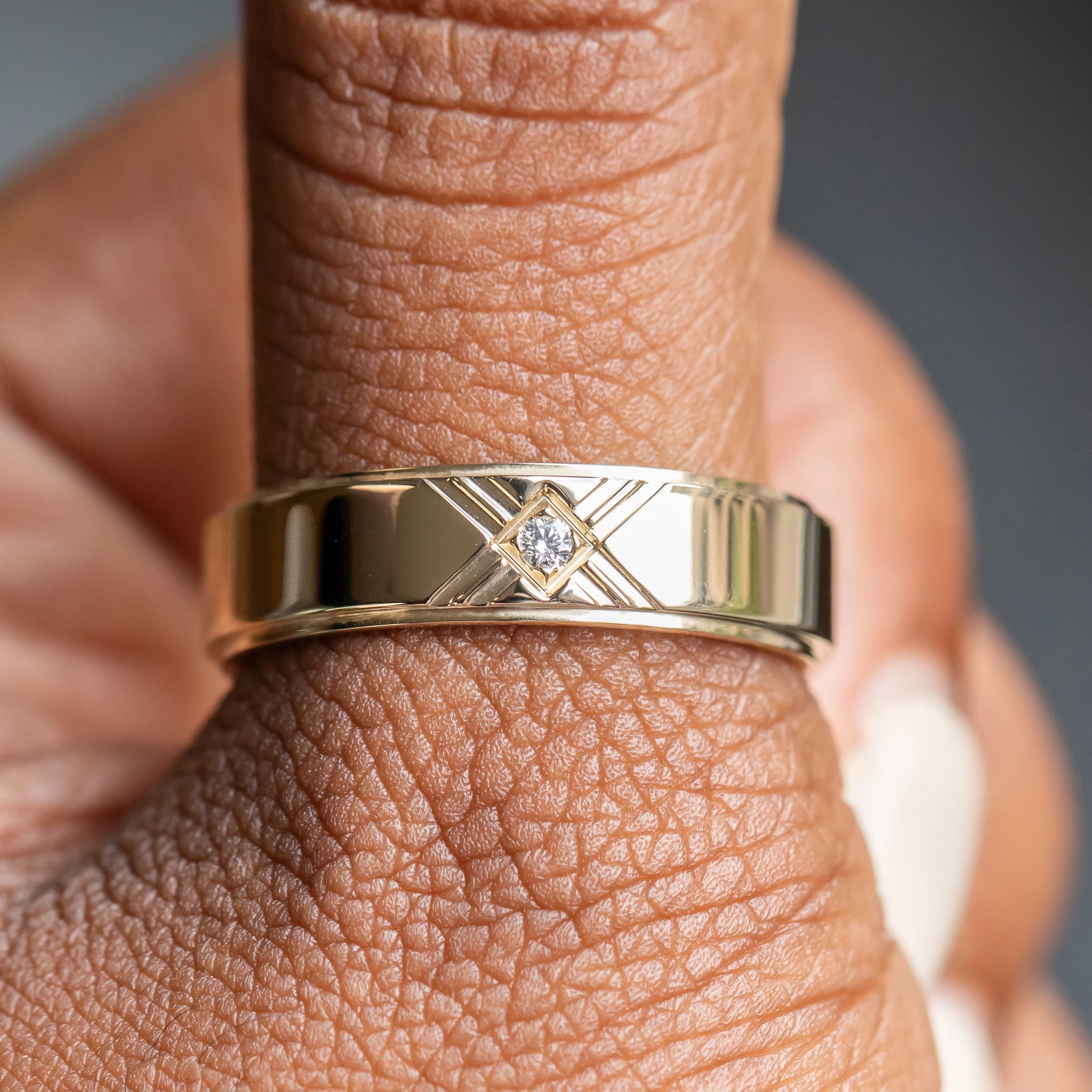 Modern Mountain Peak Diamond - 6mm Wedding Band Recycled Gold