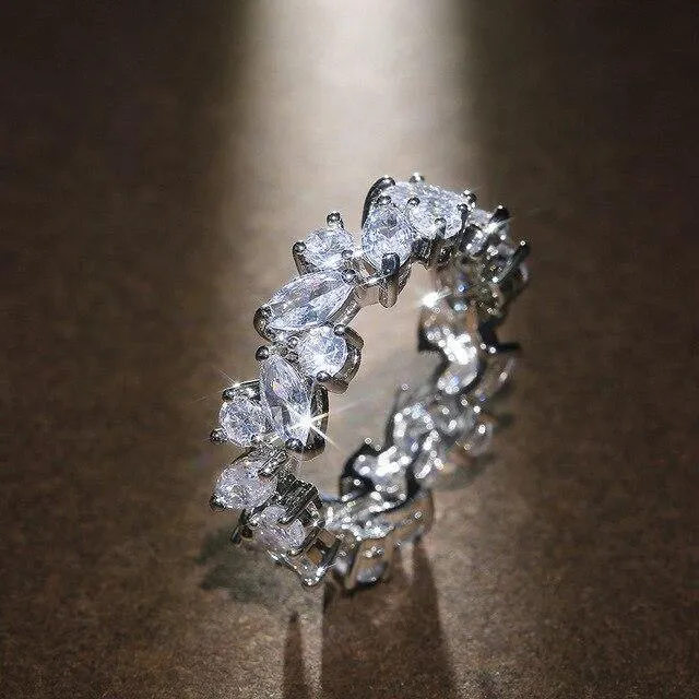 New Graceful AAA Cubic Zircon Promise Ring