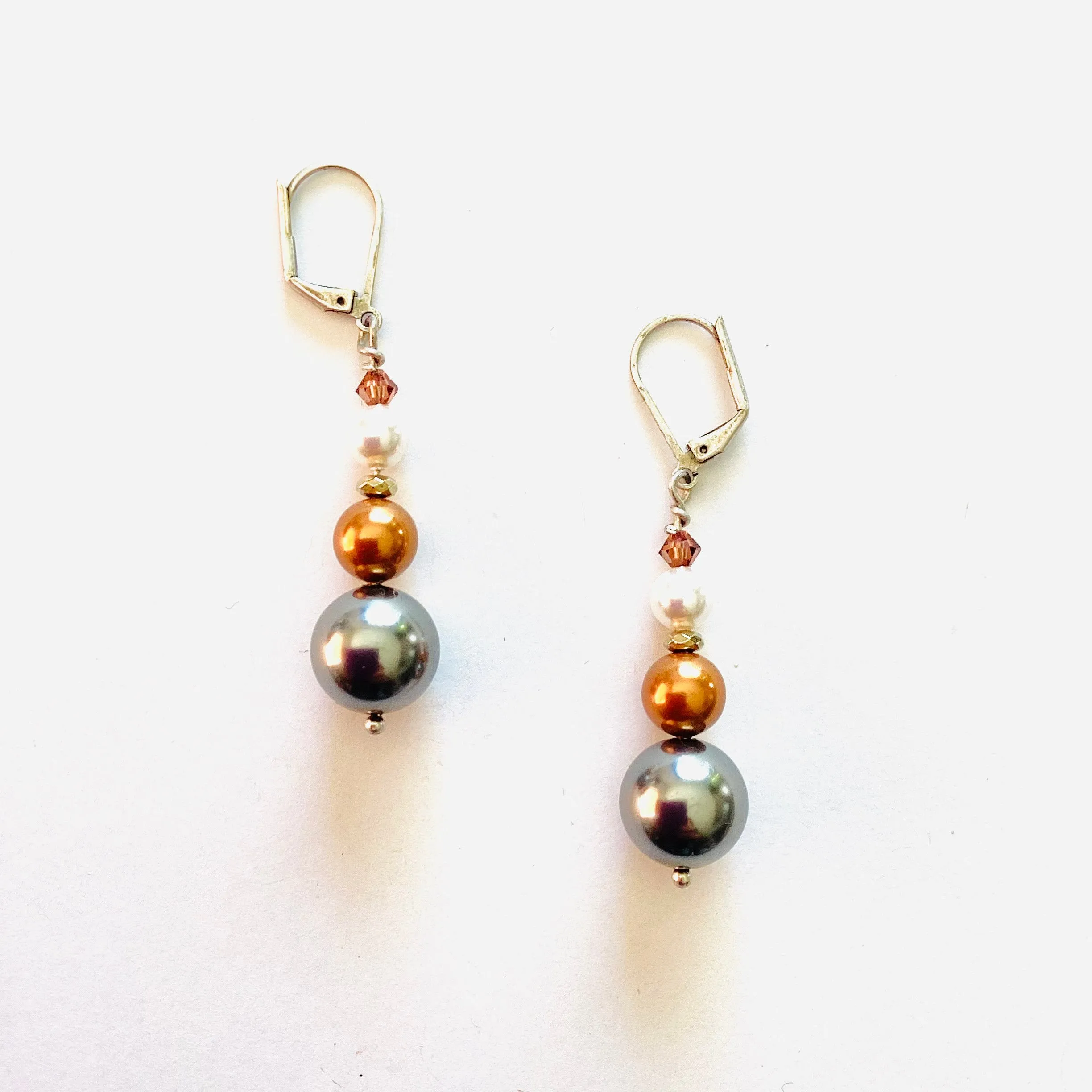 Paige Simple Drop Earrings