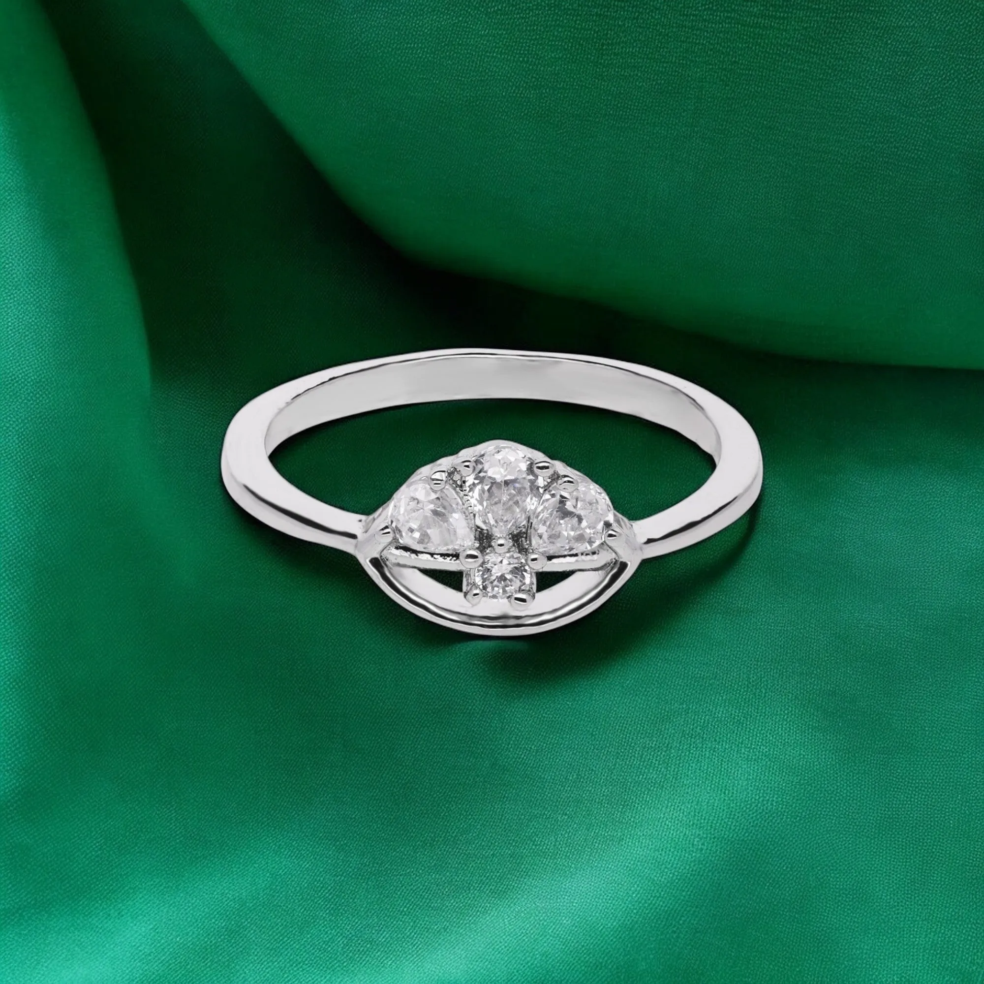 Pear-Shaped Trio Zircon Ring | SKU : 0003448656