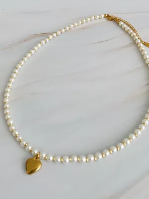 Pearly Perfection Necklace