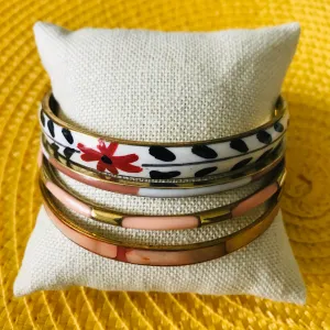 Retro Flowers Gold Bangle Set