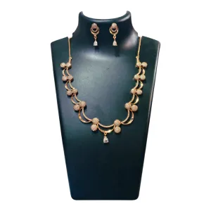 Ross Gold Jewelry Set – Stunning Gold Necklace with Matching Earrings for Elegant