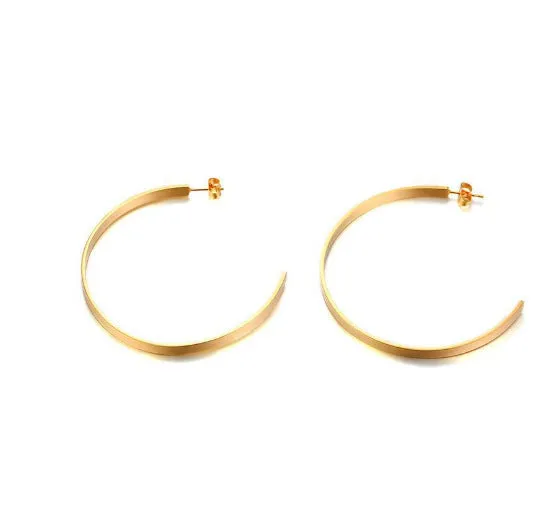 Style C Shape Earrings