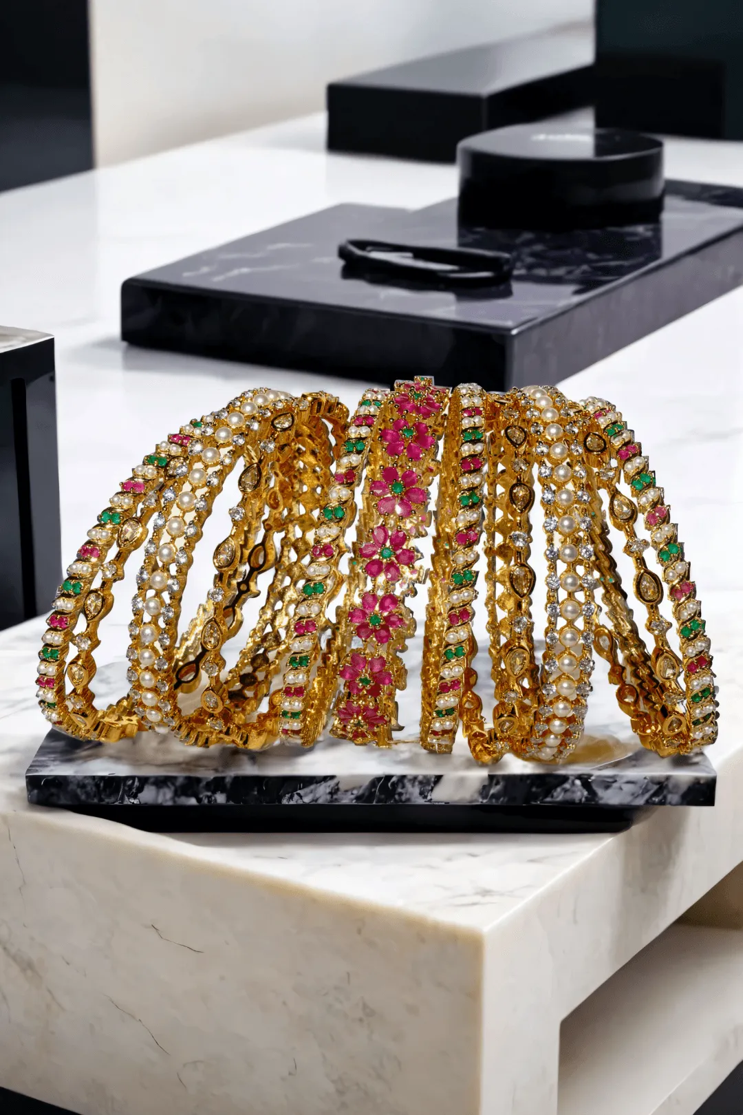 Tavisha Gold-Plated 11-Piece Floral Pearl Bangle Set (1 PC)