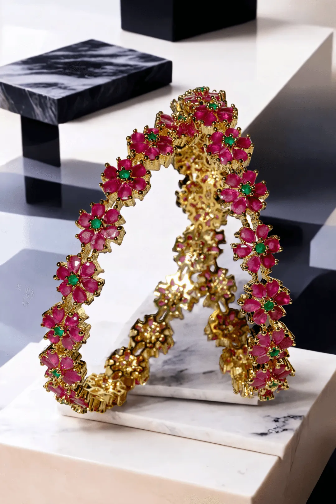 Tavisha Gold-Plated 11-Piece Floral Pearl Bangle Set (1 PC)