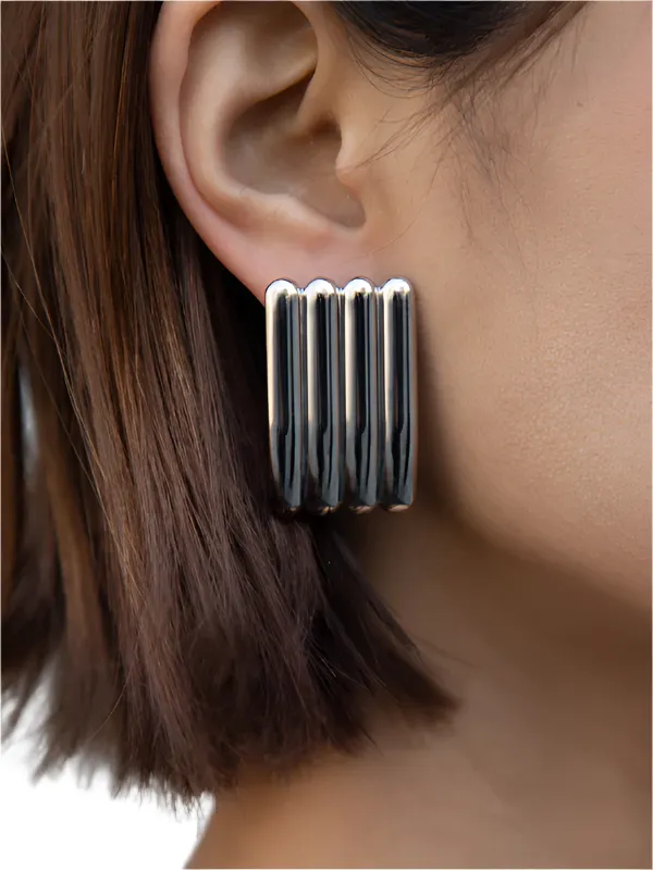 TEEK - Simple Silver Striped Earrings