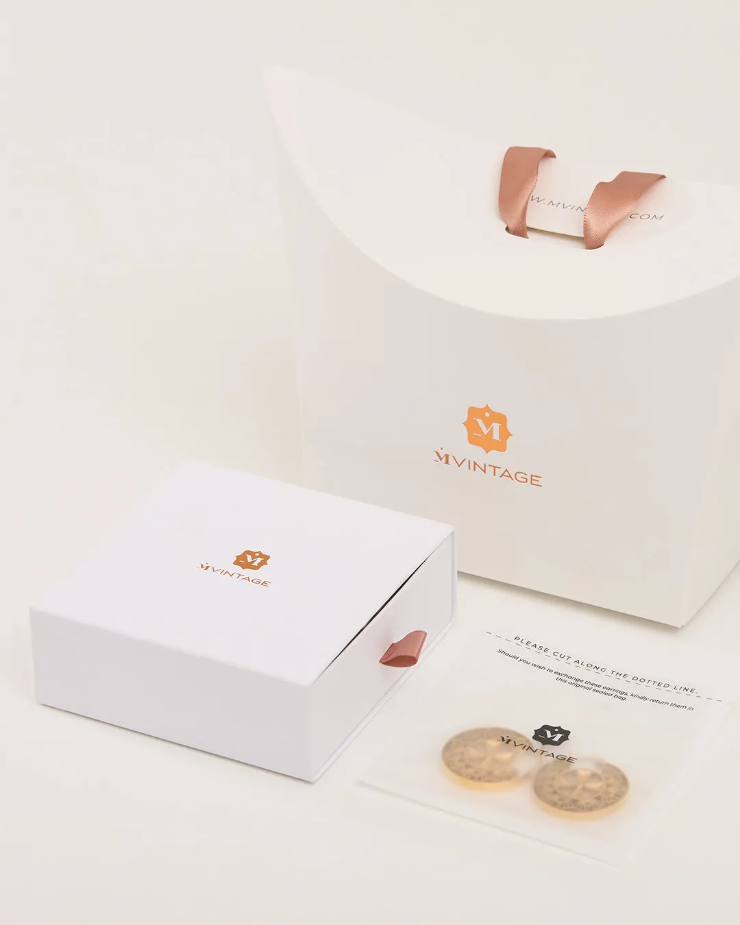 Timeless Salib Earrings, Gold