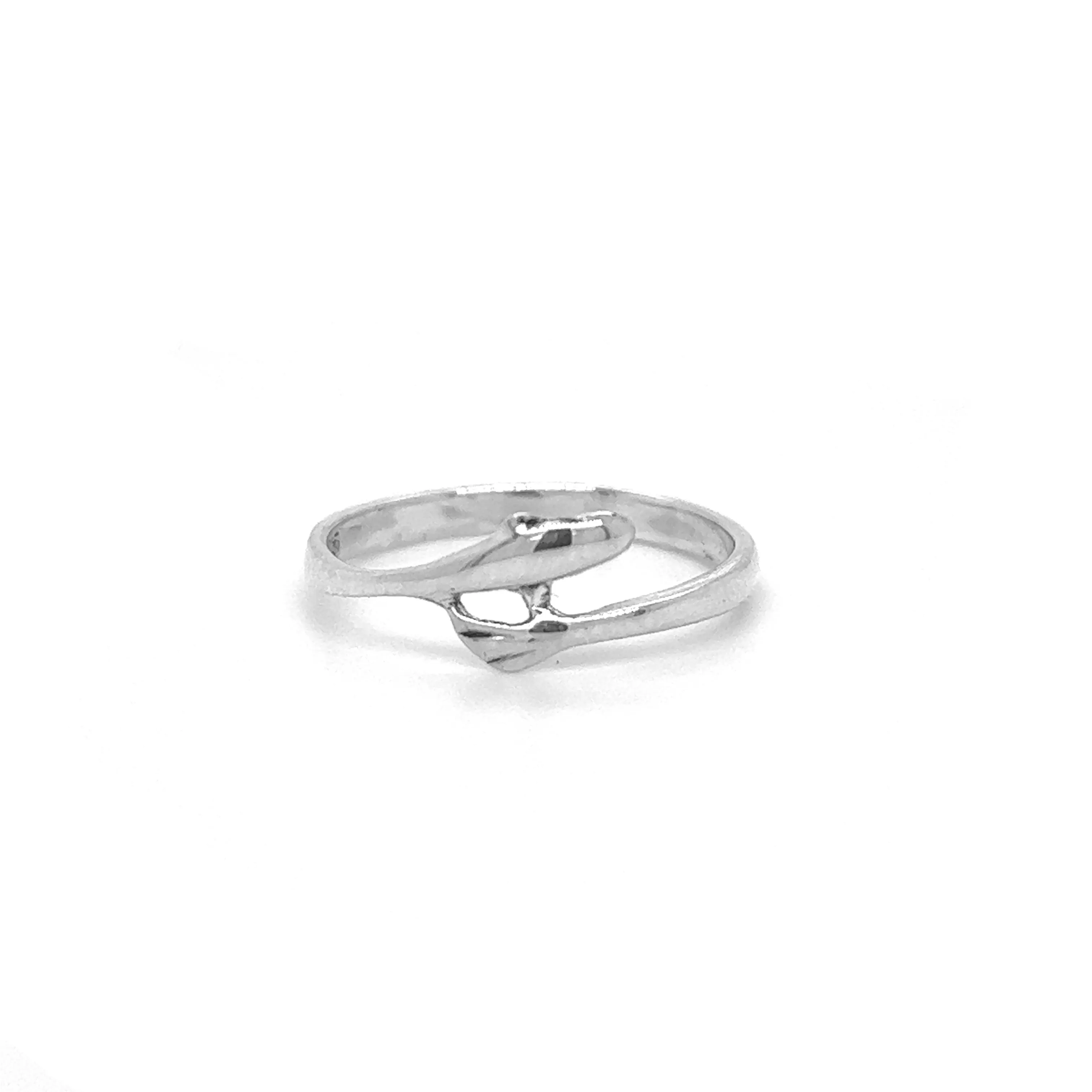Tiny Dolphin Ring
