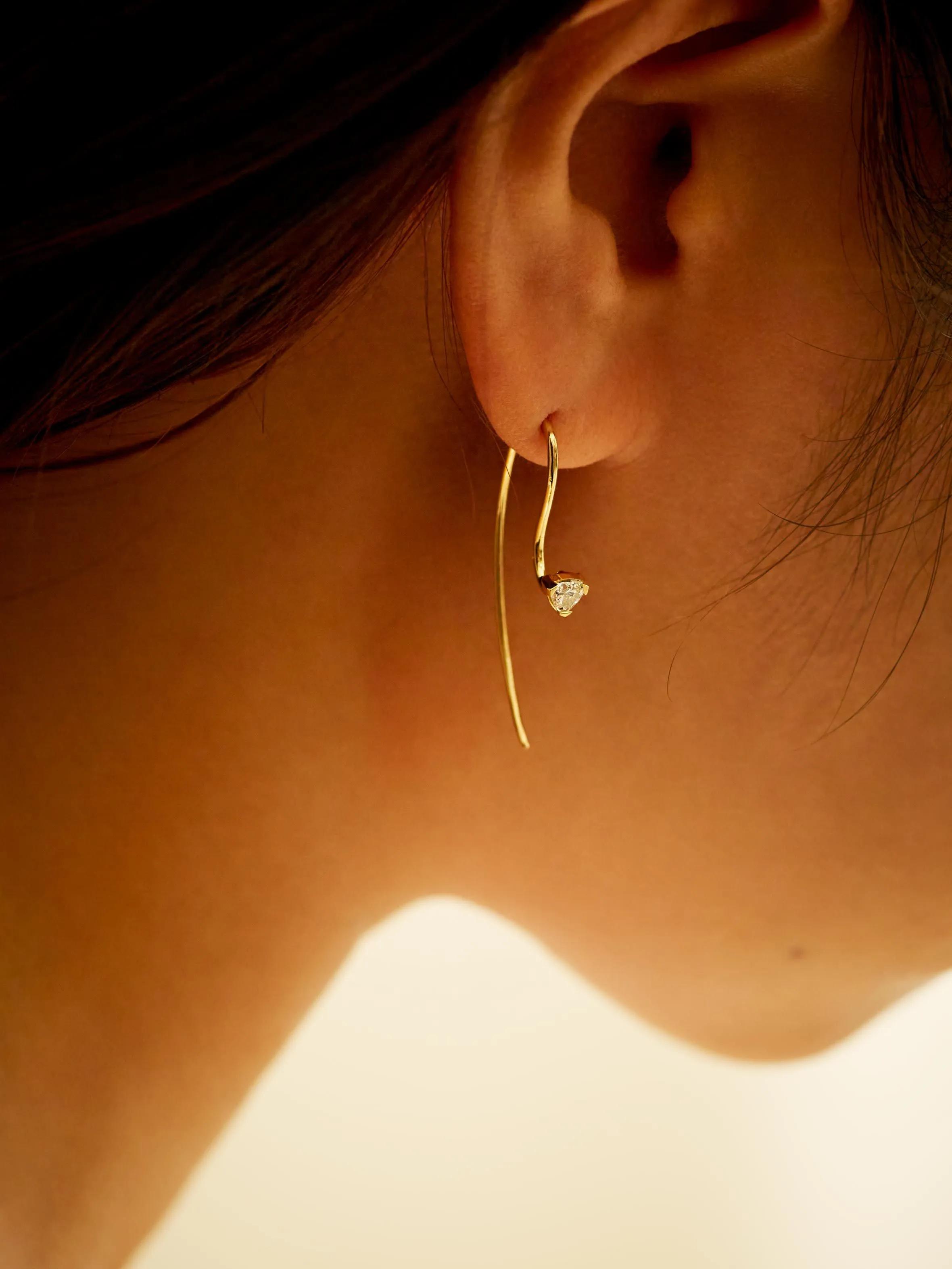 TRILLION SHORT HOOKED PIERCED EARRINGS