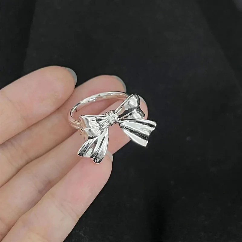 VAIGE Elegant Multi-Color Bowknot Rings in Silver and Gold