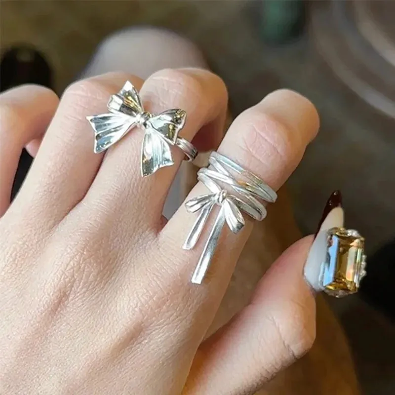 VAIGE Elegant Multi-Color Bowknot Rings in Silver and Gold