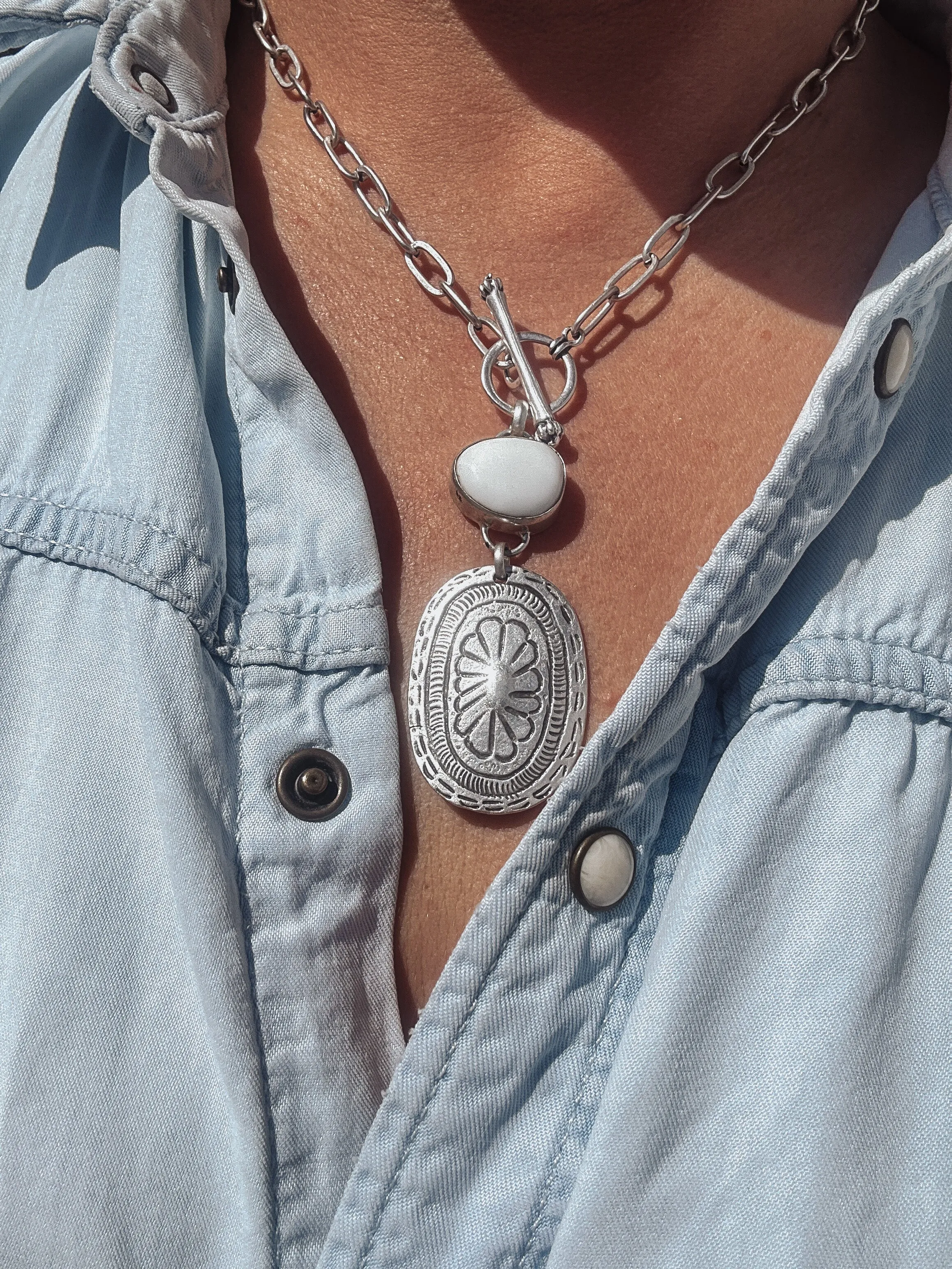 White Agate Concho Necklace